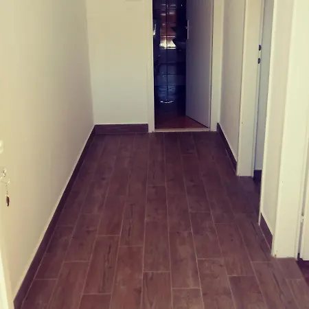 Del Mar Apartment *